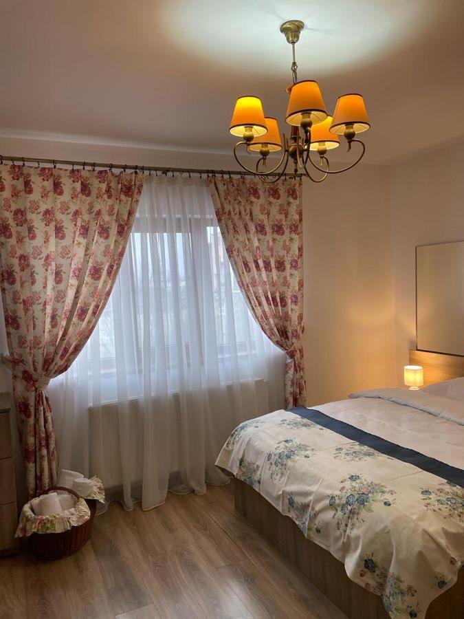 O Sole Mio Aparthotel Bucarest Esterno foto